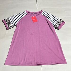 Aceshin Colorblock Raglan Tee Size M Purple Striped Leopard Sleeves NWT